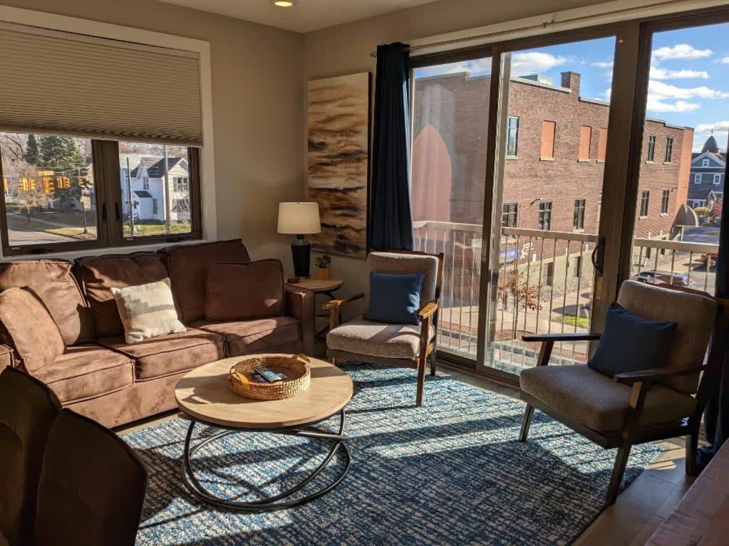Downtown Traverse City Condo - Capri 209 Экстерьер фото